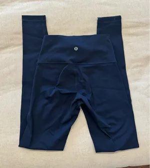Lululemon Wunder Under Leggings thumbnail 1
