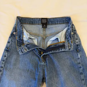 Urban Outfitters BDG Cowboy Jeans thumbnail 2