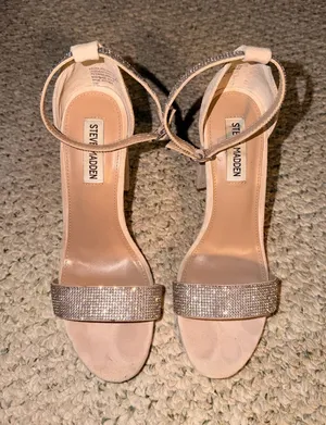 Steve Madden Heels Nude thumbnail 1