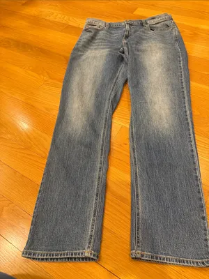 Old navy mid-rise wow boyfriend jeans size 12 . thumbnail 1