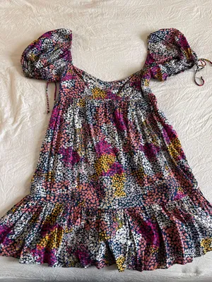 Vestique Floral Dress thumbnail 2