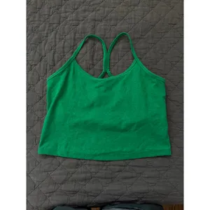 Beyond Yoga Spacedye Slim Racerback Cropped Tank in Green Grass Heather Size 1X thumbnail 3
