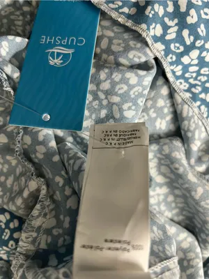 Cupshe Women’s Sleeveless Blue & White Floral Printed Tie-Waist Romper MD NWT thumbnail 13