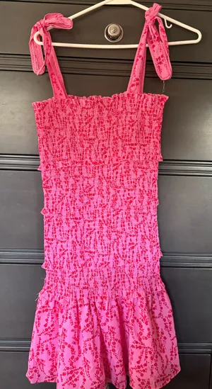 Pink Amazon dress thumbnail 1