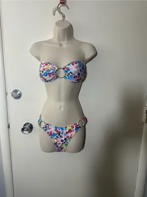 Lulu's Multicolor Floral Ring-Front Bandeau Bikini thumbnail 2