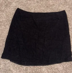 Princess Polly Black Mini Skirt thumbnail 1