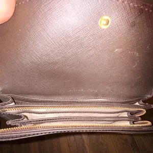 Michael Kors Wallet thumbnail 4