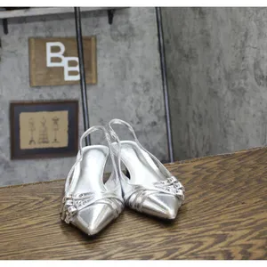NEW INC International Concepts Pumps Kitten Heel Silver Crinkle Gray 7.5M thumbnail 7