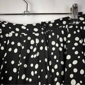 Forever‎ 21 Black & White Polka Dot Circle Mini Skirt S thumbnail 4