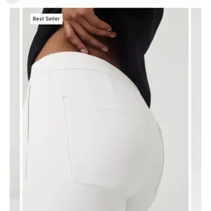 Spanx Tall On-the-go Kick Flare Pant w Ultimate Opacity Technology Classic White thumbnail 4