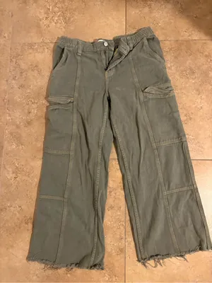 PacSun Women's Olive Cargo Jeans thumbnail 1
