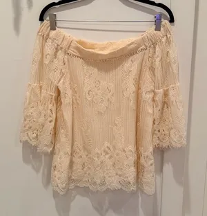 Taylor & Sage Boho Renaissance Cream Lace Off Shoulder Top Bell Sleeve Size S thumbnail 1