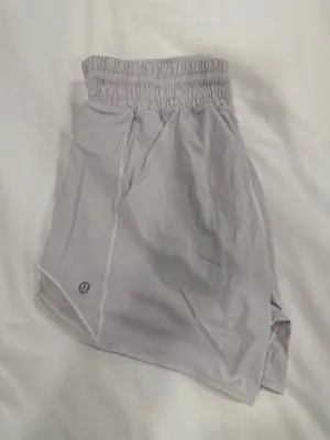 Lululemon Hotty Hot Shorts 4” thumbnail 2