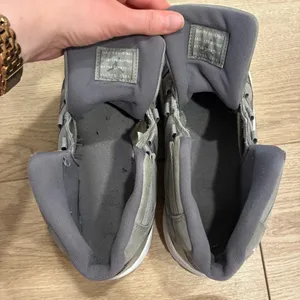 Size 6Y/7.5W - Nike Air Jordan 11 Retro "Cool Grey" Sneakers - 378038-005 thumbnail 8
