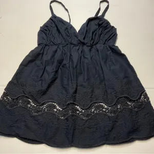 Banana Republic Navy Blue Eyelet Embroidery Tank Top Baby Doll Cotton Sz S thumbnail 1