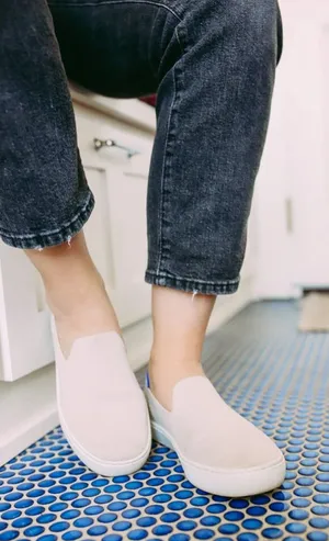Rothy’s The Original Sneakers Slip On Shoes Sand Beige Tan 8 thumbnail 1