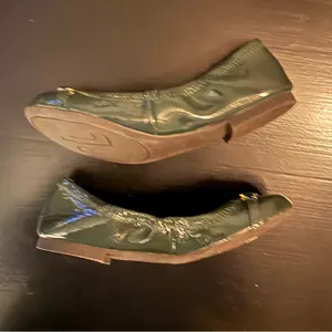 Lauren Ralph Lauren Dark Green Flats with‎ Gold Buckle size 6 thumbnail 7