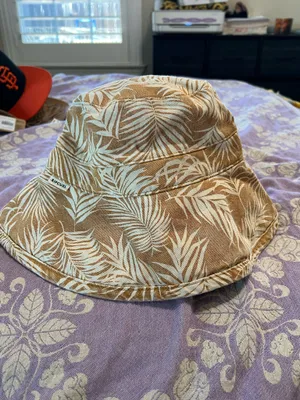 NWT Ripcurl Bucket Hat thumbnail 2