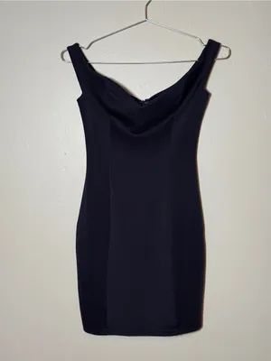 Tobi Navy Off-Shoulder Mini Bodycon Dress thumbnail 4