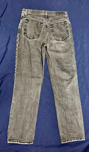 Abercrombie & Fitch 90s Straight Ultra High Rise Jeans 28 6S Washed Black thumbnail 11