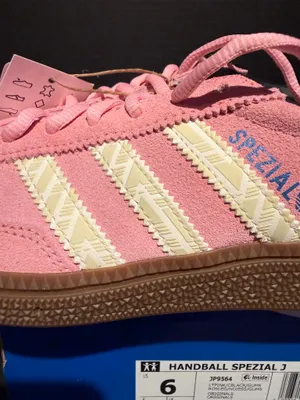 Adidas Handball Spezial Womens size 7W/6Y thumbnail 4