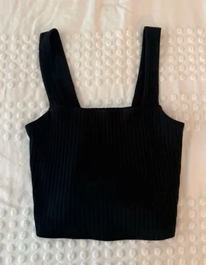 Cute black aerie top thumbnail 1