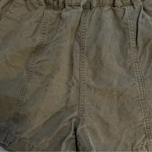 Madewell Olive pull on shorts size S thumbnail 2
