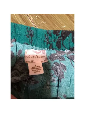 Band of Gypsies NWT Etta Emerald Floral Midi Skirt Size M thumbnail 4