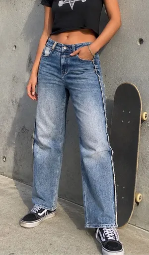Obey Straight Leg Raw Hem Side Seam Jeans Women’s Size 24 Y2K Skater Denim thumbnail 1