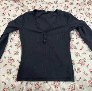 Fabletics Henley Long Sleeve Waffle thumbnail 1