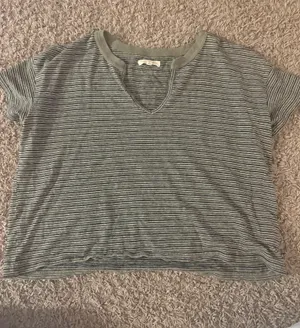 madewell shirt thumbnail 1