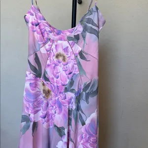 House‎ of CB ‘Seren Pink Floral Floral Lace Back Maxi Dress NWOT Size L A-C thumbnail 6