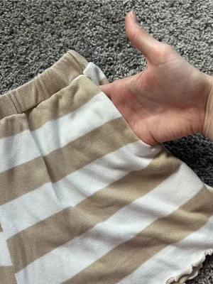 Le Lis Cream and Tan Striped High Waist Lounge Shorts thumbnail 3