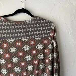 Aventura Shirt Womens XL Multicolor‎ Boho Rayon Peasant Geometric Print Top thumbnail 9