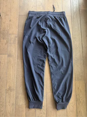 GAP Women’s Navy Drawstring Jogger Pants thumbnail 7