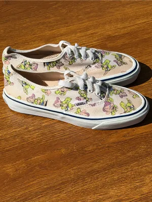 Vans Disney Dopey Print Canvas Sneakers Women’s Casual Shoes Vintage thumbnail 3