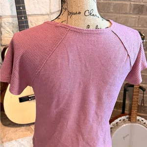 American Eagle Outfitters Textured Short Sleeve Tee in Pink thumbnail 6