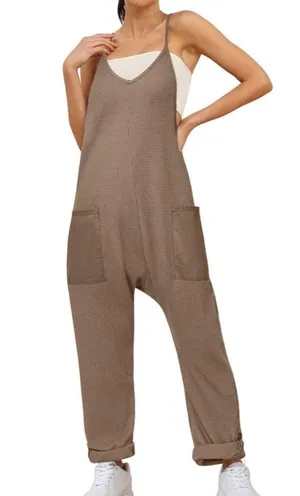NEW Waffle Knit Jumpsuit Loose Spaghetti Strap Overalls XL thumbnail 1
