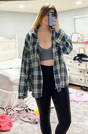 Princess Polly flannel thumbnail 1