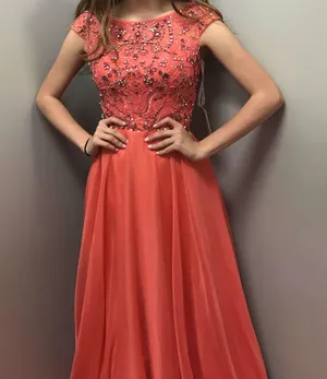 Sheri Hill Prom Dress thumbnail 1
