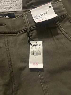 Express Olive Green Cropped Straight High Rise Jogger pants size 8 NWT thumbnail 3