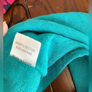 Princess Polly Deep V Halter Crop Top Open Back Size US 12 Teal thumbnail 3