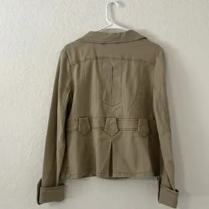 Luii jacket medium neutral jacket denim feel cotton blend cute buttons pockets Tan thumbnail 2