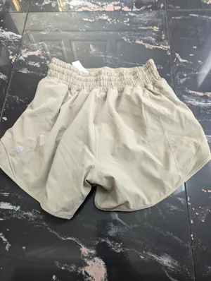 Lululemon Athletica Hotty Hot High-Rise Lined Shorts 4" Size 0 thumbnail 6