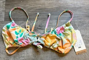 Billabong Floral NWT Bikini Top thumbnail 1