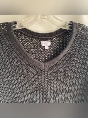 LA Hearts black loose chunky knit v neck cropped sweater fall winter minimalist thumbnail 3