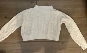 NEW Ivory Crop Top Chunky Oversized Sweater L thumbnail 1