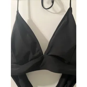 Women's Size 1XL Black Swim Top Tie Back Spaghetti Straps thumbnail 3