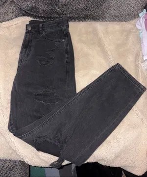 American Eagle Ripped Mom Jeans, Size 4 thumbnail 1