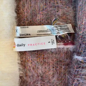 Anthropologie Daily Practice‎ Fuzzy Floral shorts size Small thumbnail 8